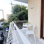 בית הארחה Palazzo Mauro Luxury סורנטו