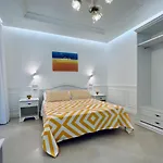 Palazzo Mauro Luxury בית הארחה 4*