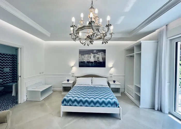 Πανσιόν Palazzo Mauro Luxury 4*
